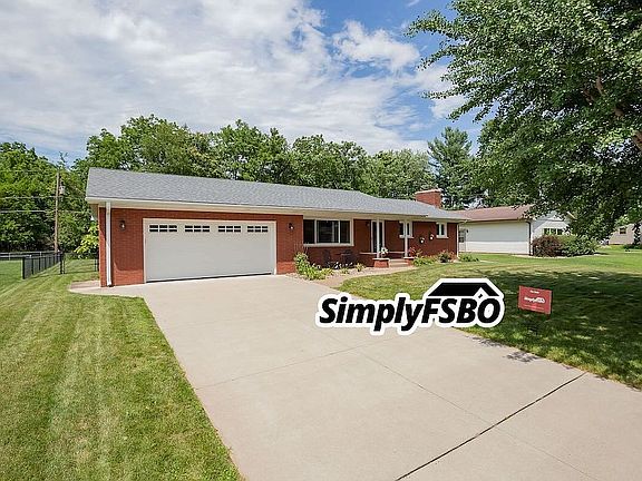 2nd image of 1927 88th Ave W