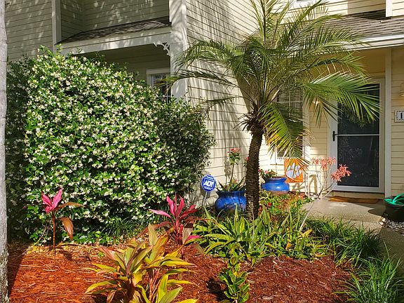 3rd image of 1525 Summer Sands Dr