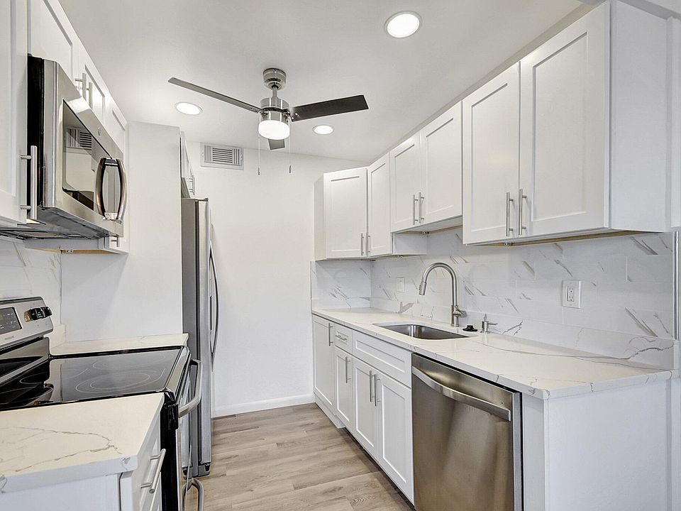 1st image of 4015 Cornwall A