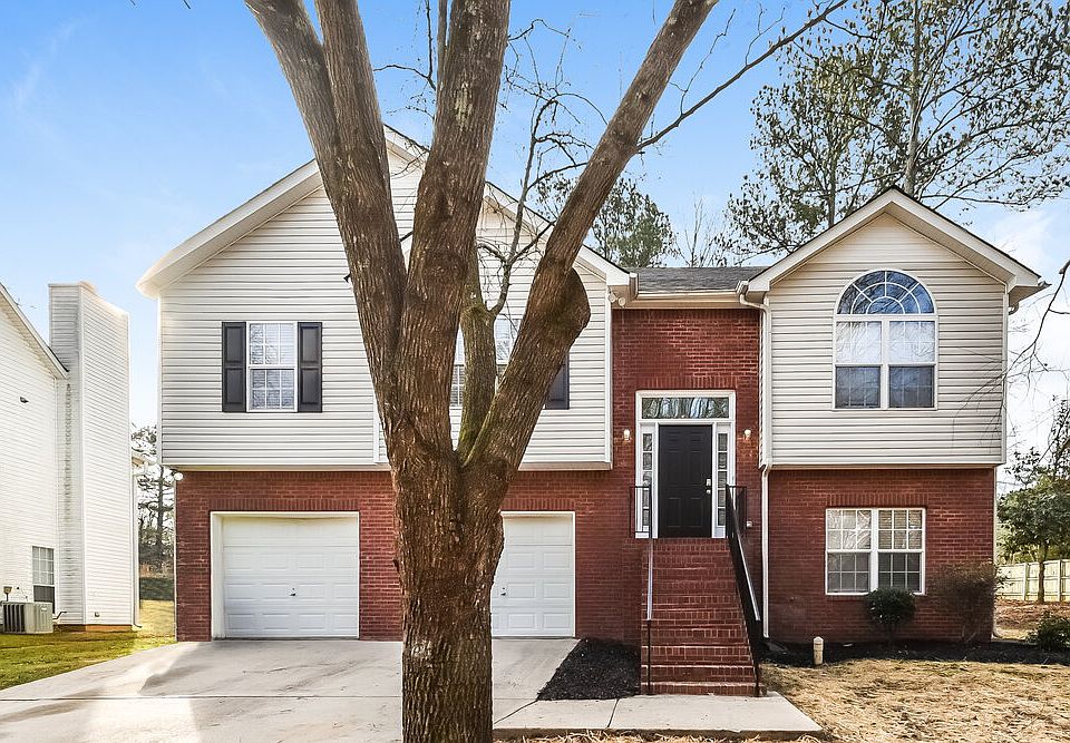 1st image of 2335 Alden Woods