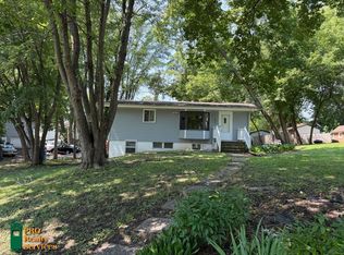 2525 Nathan Ln N, Plymouth, MN 55441