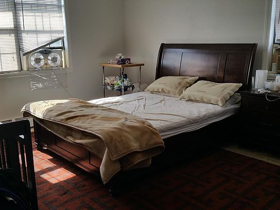 Master bed