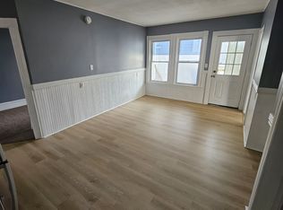 285 Lake Ave #4, Manchester, NH 03103