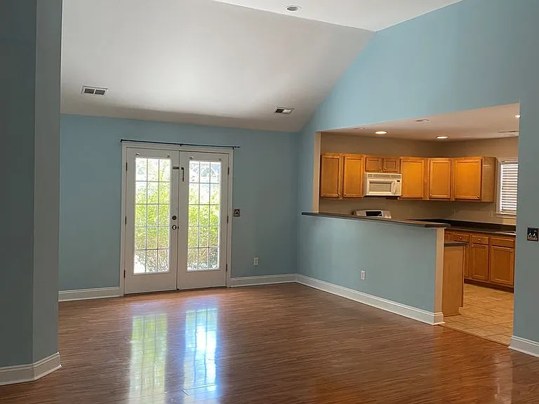 7752 Cypress Island Dr — Photo 5