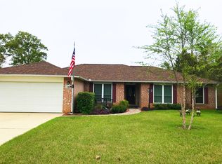 3048 Red Fern Rd, Cantonment, FL 32533