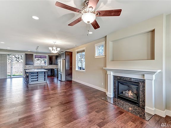 Great Room - Fireplace
