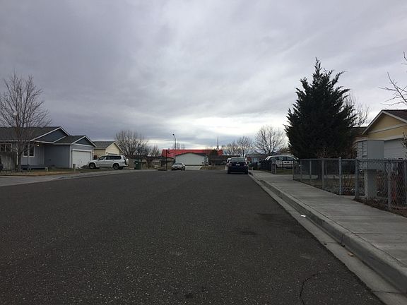 5th image of 2412 E Adelia St