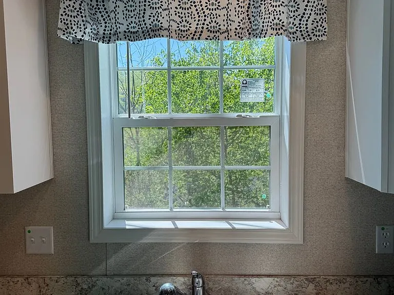 465-2 Royal Manor Rd — Photo 4