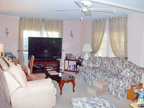 2nd image of 117 5th St E
