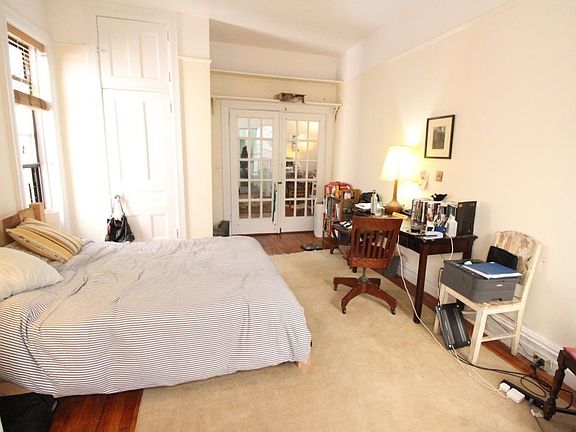 3rd image of 3 W 87th St APT 4A