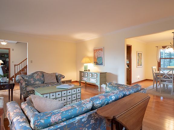 4th image of 10852 Whispering Pines Way
