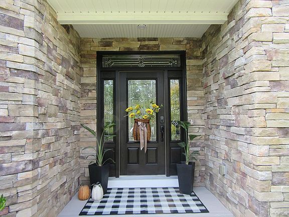 2nd image of 160 Estates Dr