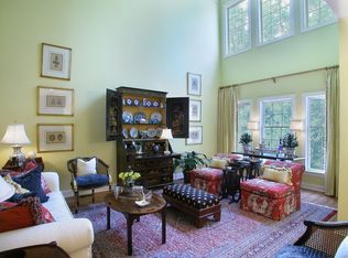 32 Princeton Ct, Basking Ridge, NJ 07920