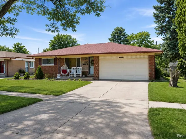 32808 Wareham Ct, Warren, MI 48092