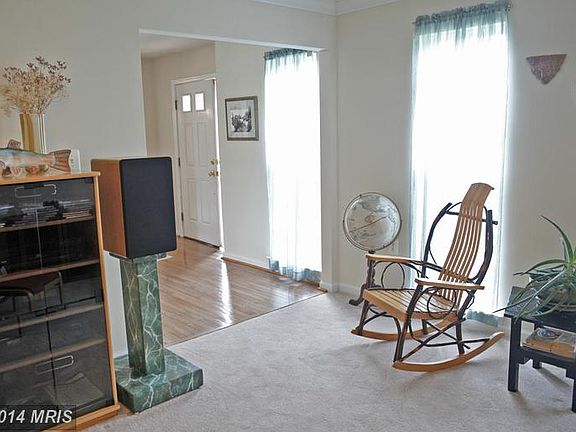 5th image of 194 Stafford Ln