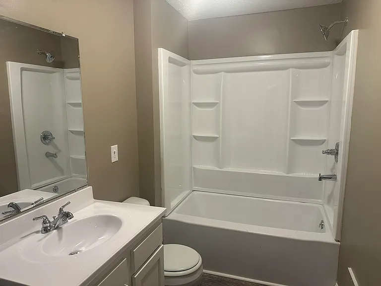 240 Geri Ln #A — Photo 10