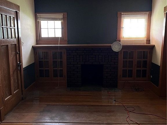 2nd image of 245 E Ravenwood Ave #247
