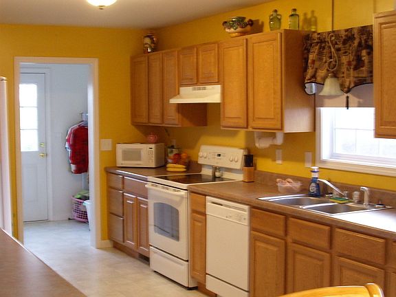 Cabinets,cabinets,cabinets!