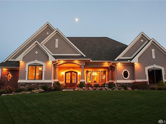 2nd image of 2760 Scarborough Pl