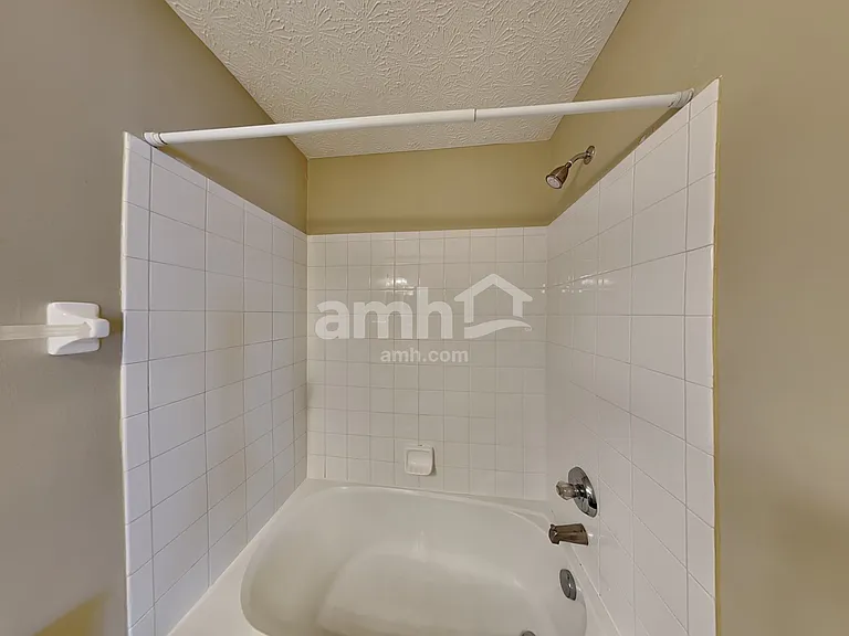 5979 Haydens Crossing Blvd — Photo 19