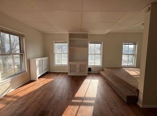 68 Green St APT 2, Hudson, NY 12534