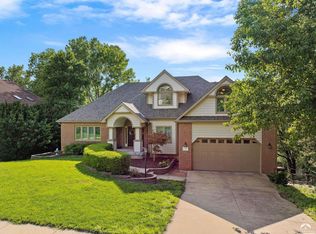 1309 Vantuyl Dr, Lawrence, KS 66049