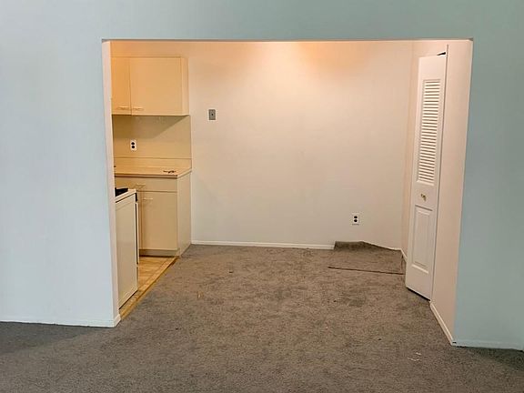 5th image of 38272 Fairway Ct APT 131C