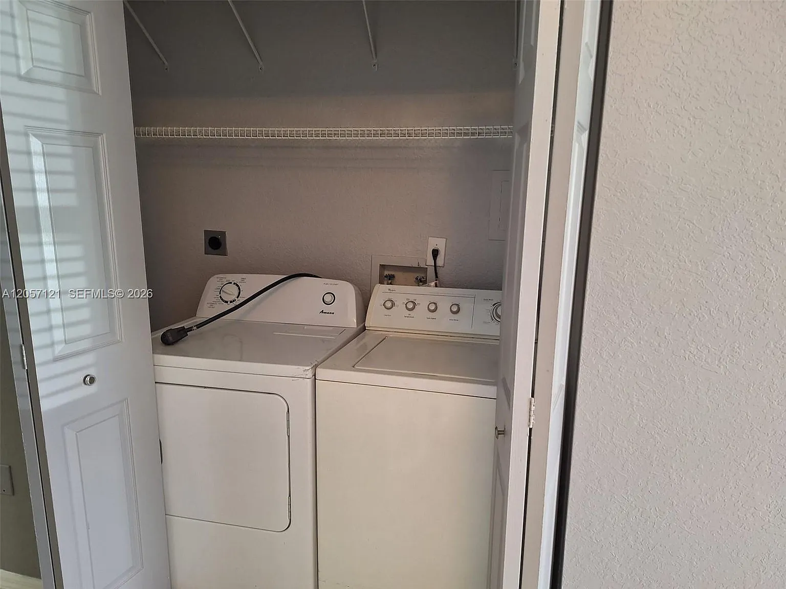 Las Brisas At Doral Condo — Photo 4