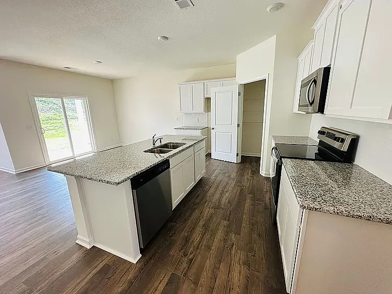 2467 Stream View Ln — Photo 9