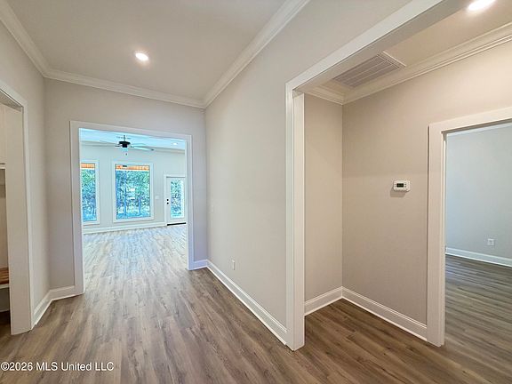2nd image of 222 Anderson Oaks Dr