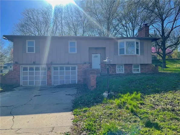 3000 N 72nd Ter, Kansas City, KS 66109