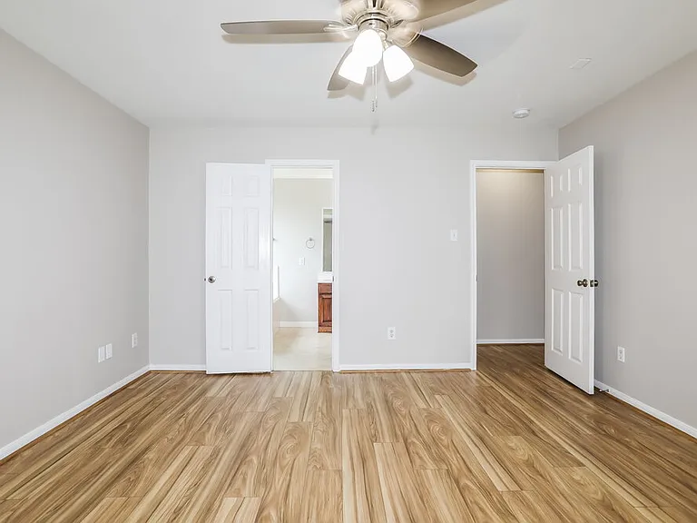 21334 Bella Luna Ct — Photo 11