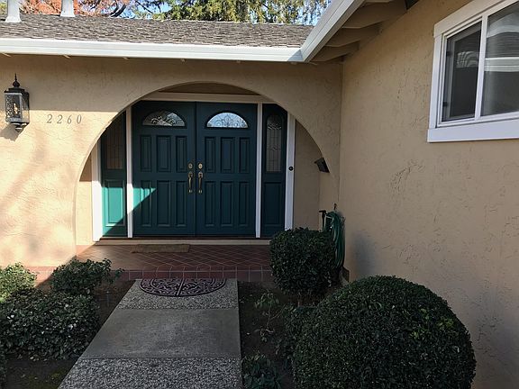 2nd image of 2260 Cherry Ave