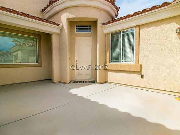 5th image of 8673 Indian Run Falls Ln