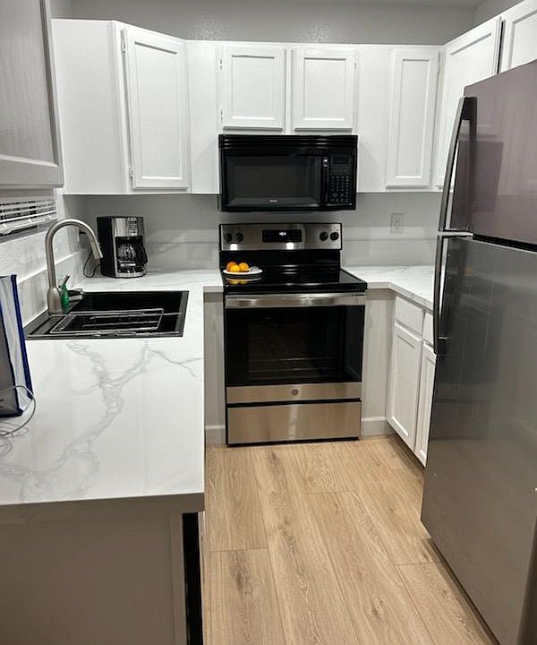 1st image of 4784 Hawley Blvd