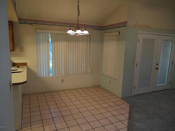 3rd image of 4671 N Courtney Dr