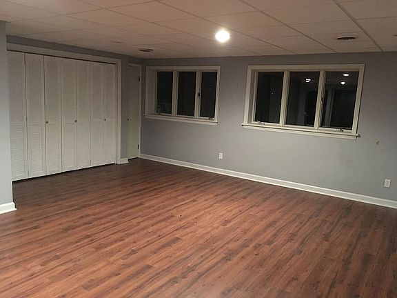 3rd image of 225 Phil Ave