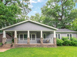 2658 Valley View Ln, New Brighton, MN 55112