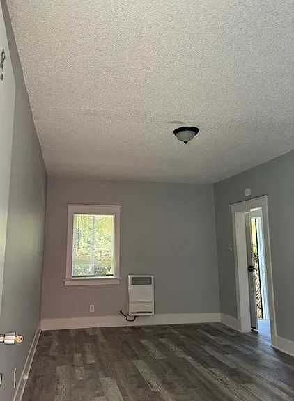 927 Magnolia Ave #8A — Photo 2