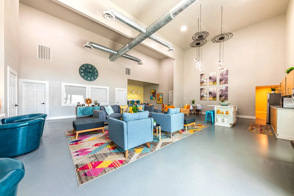 Leasing Office - Emerson Apartments