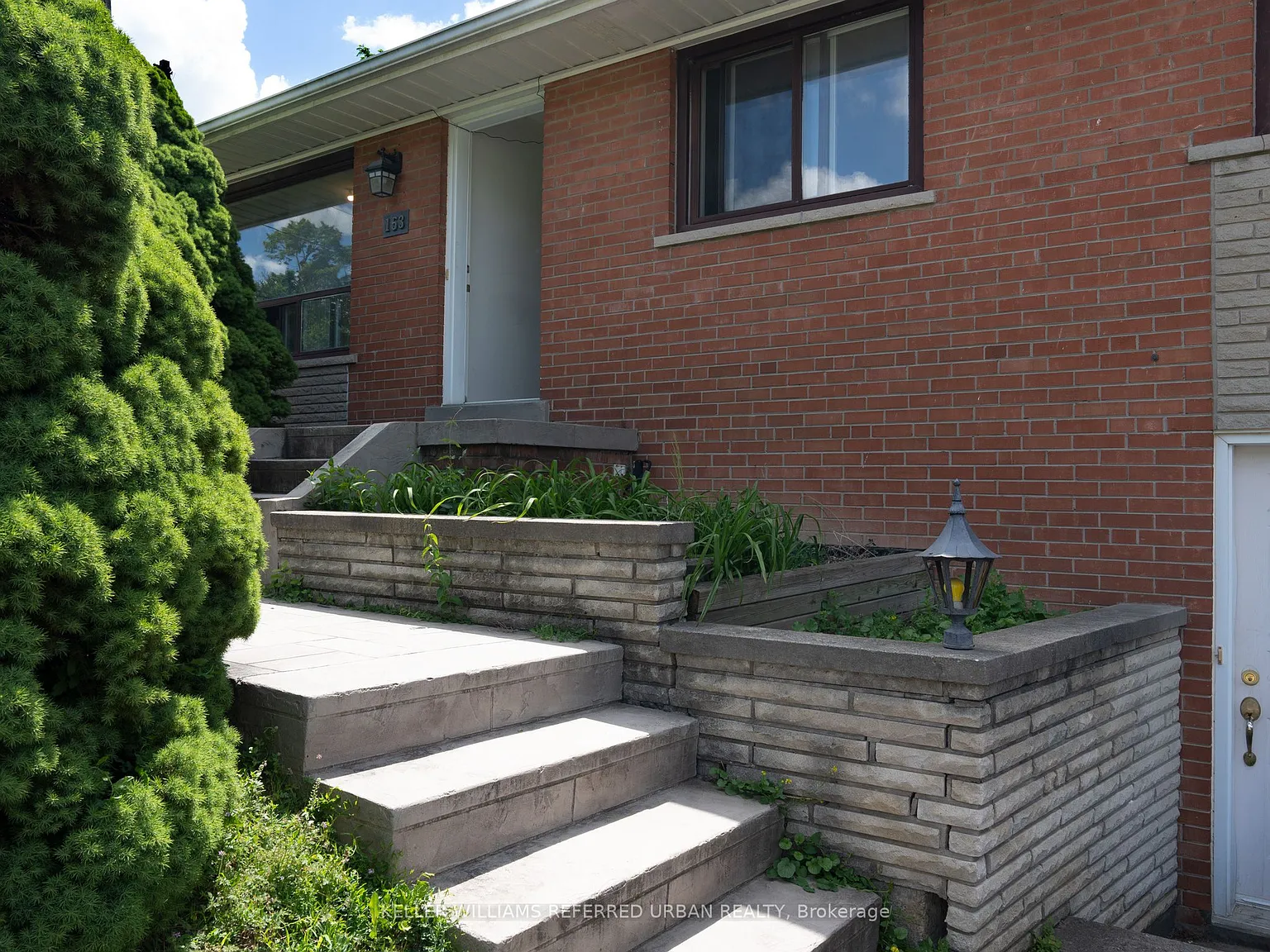 4 bed, $3,600 — Photo 3
