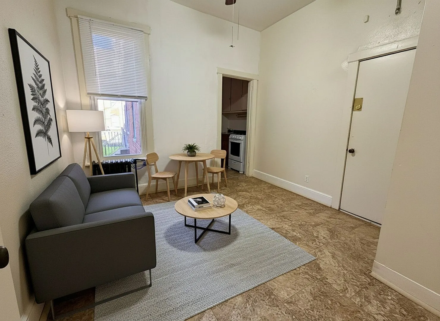 403 W James St — Photo 1