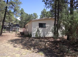 2170 Western Star Dr, Overgaard, AZ 85933