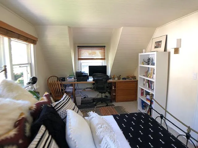 16 Roosevelt Ave #1 — Photo 12