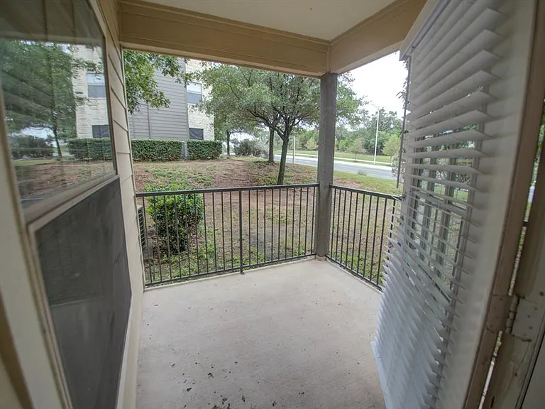 2320 Gracy Farms Ln #514 — Photo 22