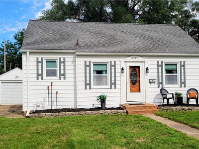 4037 Cambridge St, Des Moines, IA, 50313