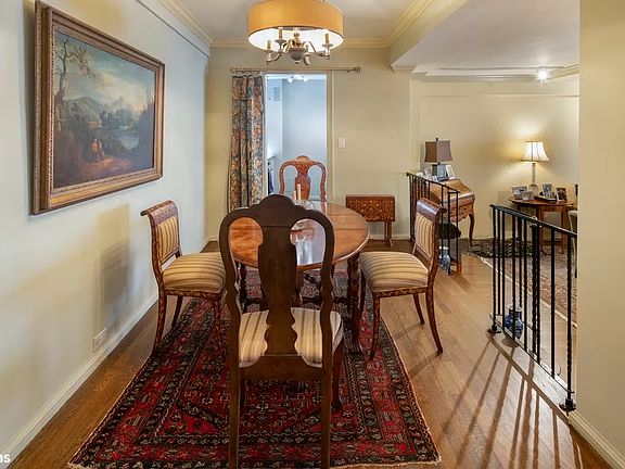 3rd image of 230 E 73rd St #7C