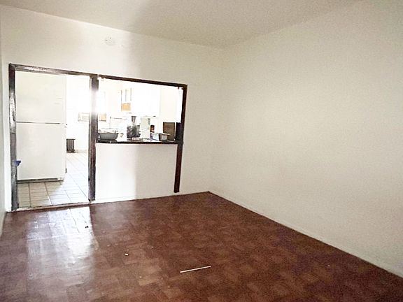5th image of 32-19 Greenpoint Ave #3F