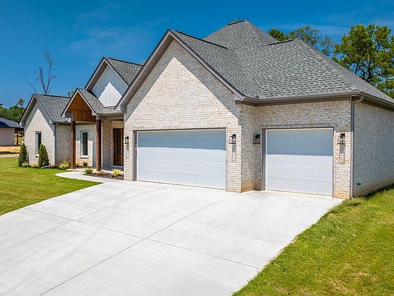4th image of 6100 Majestic Waters Dr