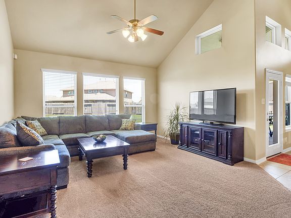 5th image of 16026 David Hill Ln